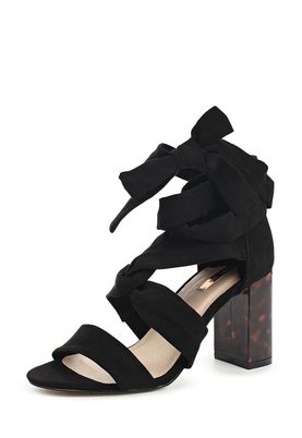 LOST INK  JEN KNOT TRIM SANDAL